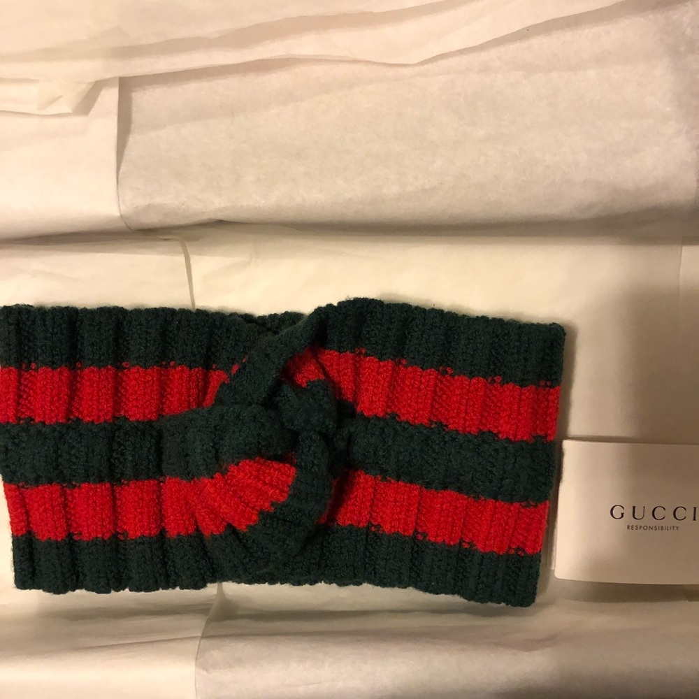 Brand new Gucci small headband
